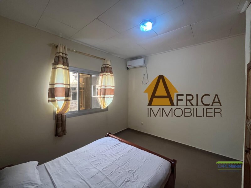 A louer appartement meublé 2 chambres situé au 2e étage d’un immeuble construit récemment