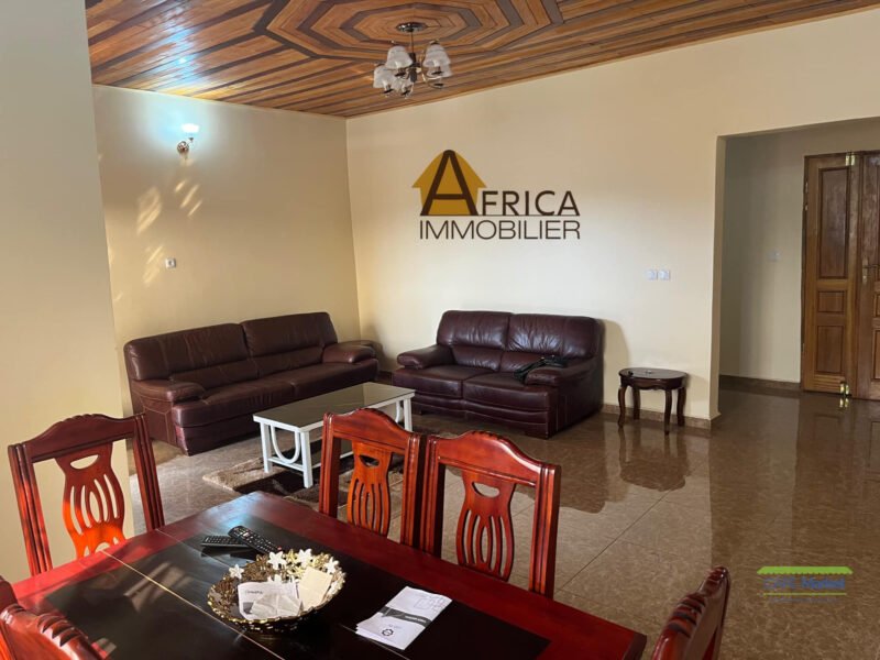 A louer appartement meublé 2 chambres situé au 2e étage d’un immeuble construit récemment