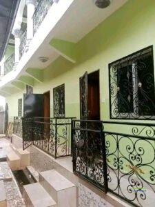 STUDIO SPACIEUX CONFORTABLE 𝗬𝗗𝗘 - FOUGÈROLLES