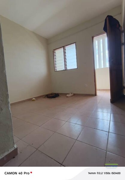 STUDIO MODERNE À LOUER À L'OMNISPORT