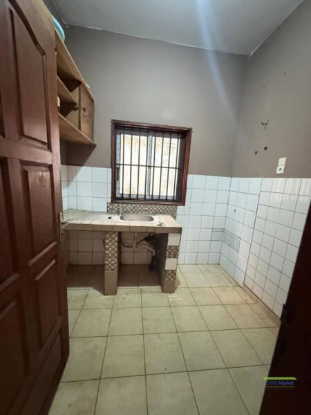 APPARTEMENT A LOUER A NGOUSSO BIEN PROPRE