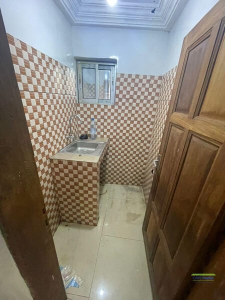 Studio moderne sécurisé parking gardien forage