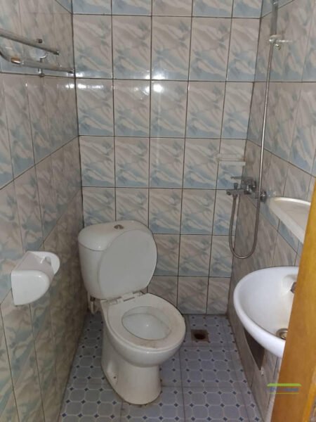 Studio moderne sécurisé parking gardien forage