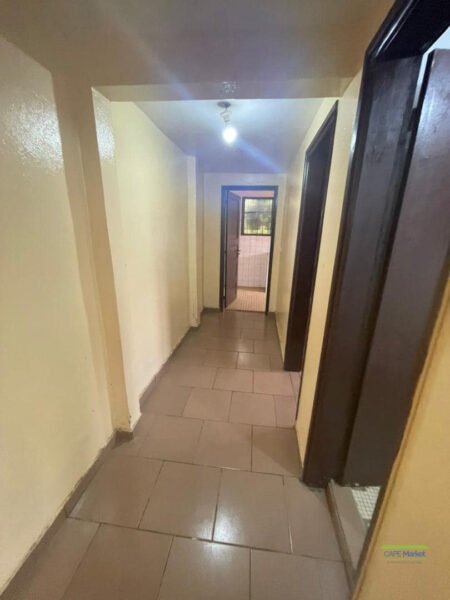 APPARTEMENT INDIVIDUEL BIEN SPACIEUX À LOUER À NGOUSSO