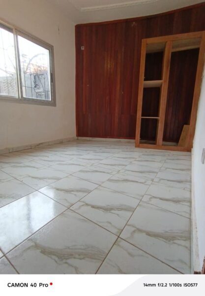 APPARTEMENT PLEIN PIEDS A LOUER A SANTA BARBARA