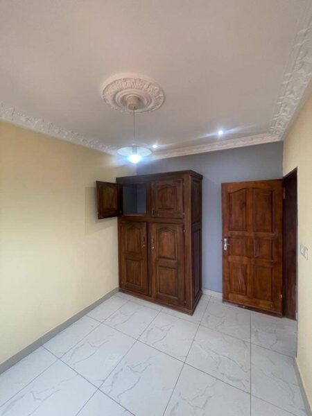 APPARTEMENT À LOUER – ODZA MESSAMENDONGO