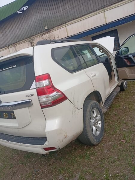 Land cruser prado année 2016, essence vvti automatique