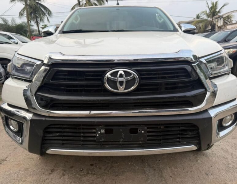 2021 Toyota hilux