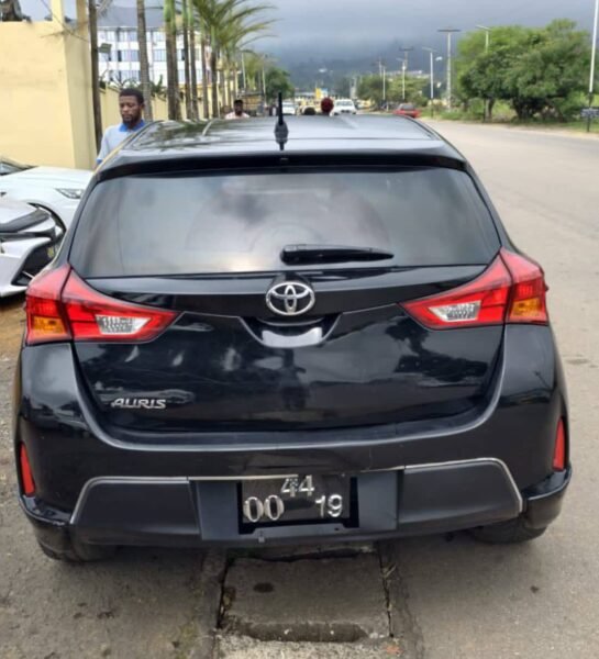 Toyota Auris 2013