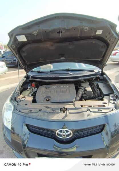 TOYOTA AURIS 2009