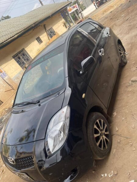 Toyota yaris année 2008