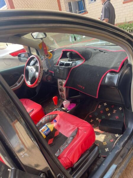 Toyota yaris année 2008