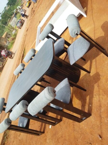 Vente et Fabrication sur commande des Meubles