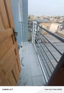 Studio nouvellement construit à Ndogbong