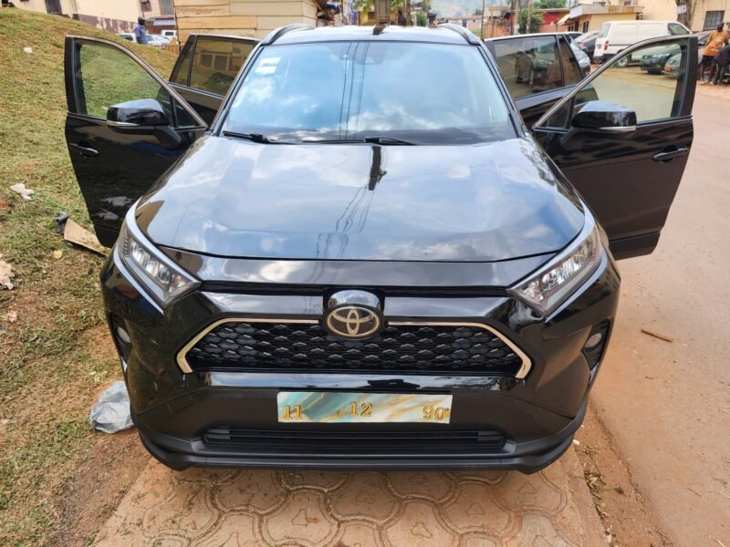 RAV4