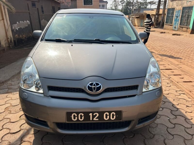 Toyota Corolla Verso – 7 Places