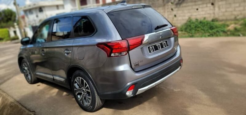 Mitsubishi Outlander 2018