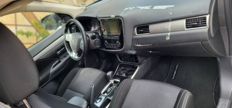 Mitsubishi Outlander 2018