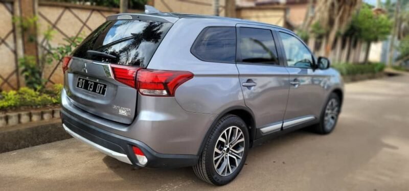Mitsubishi Outlander 2018