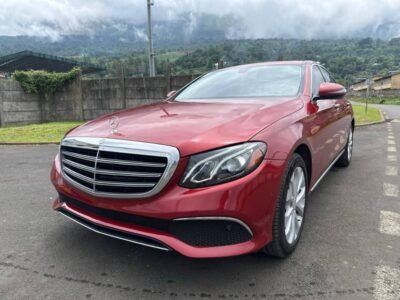 Mercedes E 300