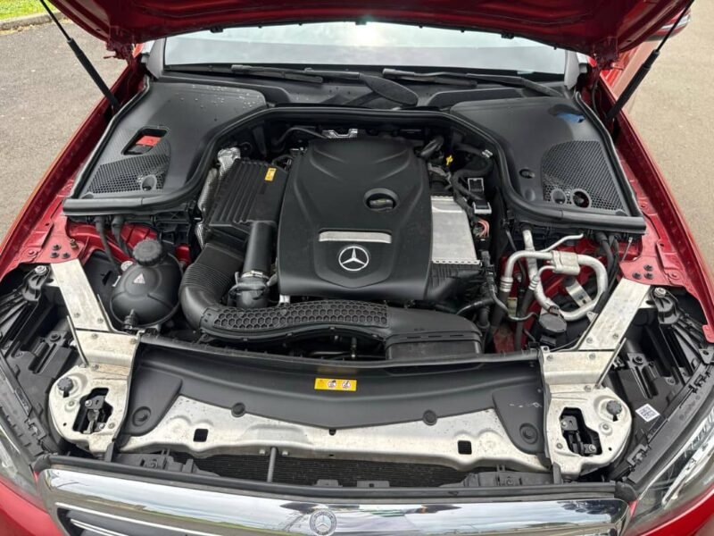 Mercedes E 300
